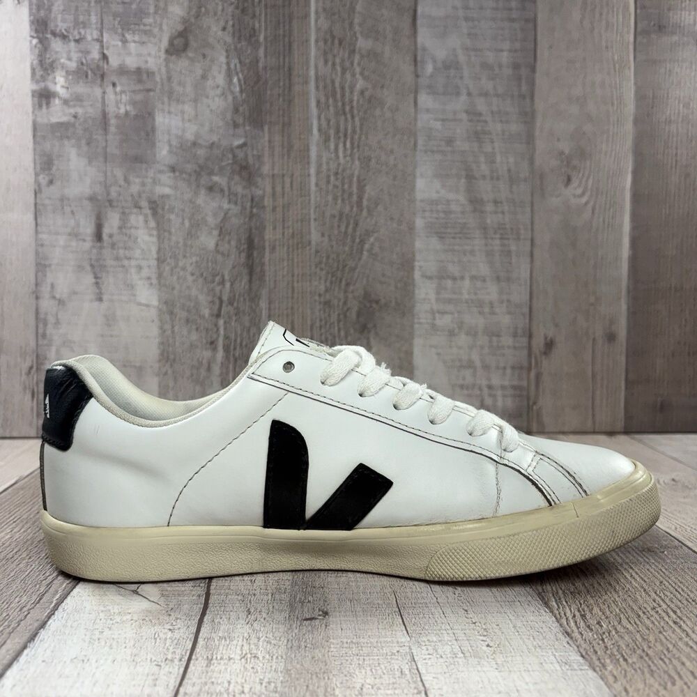 Veja White Leather Sneakers with Black V Logo - Picture 5 of 15